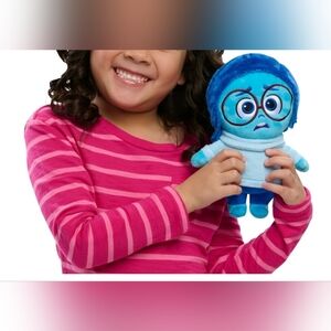 NWOT Disney & Pixar Inside Out 2 Talk It Out Small Talking Plush 10"